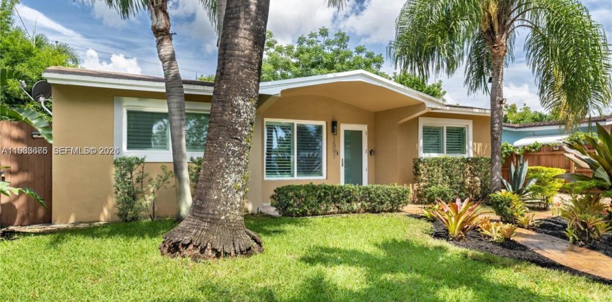 Дом в Форт-Лодердейл, Флорида 3 спальни, 140.19м2 № 2025458