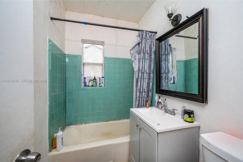 Immobilier commercial à vendre à Homestead, Floride: 106.84 m2 № 2046002 - photo 9