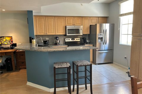 Touwnhouse à vendre à Aventura, Floride: 3 chambres, 137.59 m2 № 1864960 - photo 5