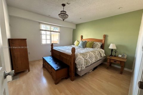 Touwnhouse à vendre à Aventura, Floride: 3 chambres, 137.59 m2 № 1864960 - photo 19