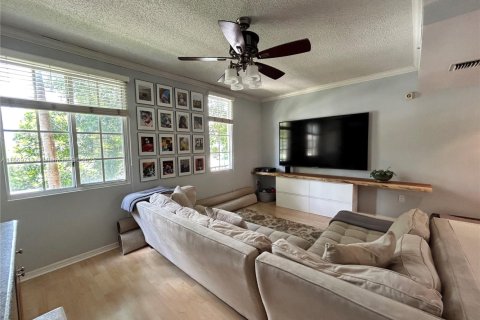 Touwnhouse à vendre à Aventura, Floride: 3 chambres, 137.59 m2 № 1864960 - photo 2