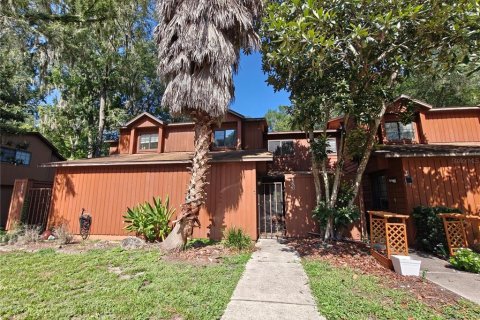 Townhouse in Gainesville, Florida 2 bedrooms, 102.75 sq.m. № 2258899