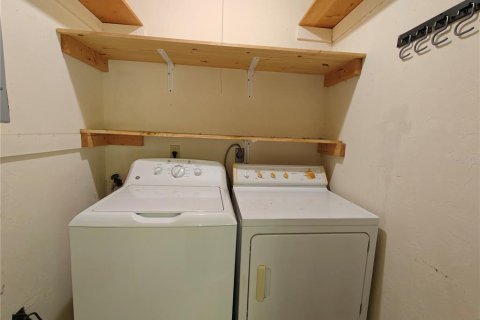 Townhouse in Gainesville, Florida 2 bedrooms, 102.75 sq.m. № 2258899 - photo 22