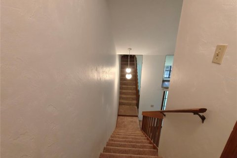 Townhouse in Gainesville, Florida 2 bedrooms, 102.75 sq.m. № 2258899 - photo 16