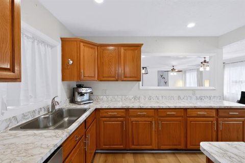 Villa ou maison à vendre à Leesburg, Floride: 4 chambres, 208.01 m2 № 2431927 - photo 21