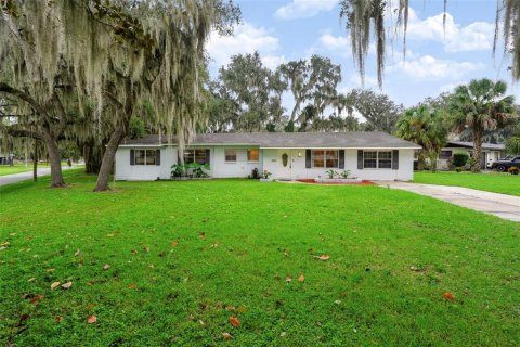 Villa ou maison à vendre à Leesburg, Floride: 4 chambres, 208.01 m2 № 2431927 - photo 4