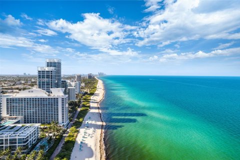 Купить кондоминиум в Майами-Бич, Флорида 4 спальни, 293.11м2, № 2002344 - фото 3