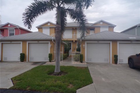 Condo in Punta Gorda, Florida, 3 bedrooms  № 2354419
