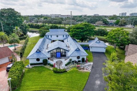 Villa ou maison à vendre à Plantation, Floride: 5 chambres, 413.97 m2 № 2042737 - photo 7