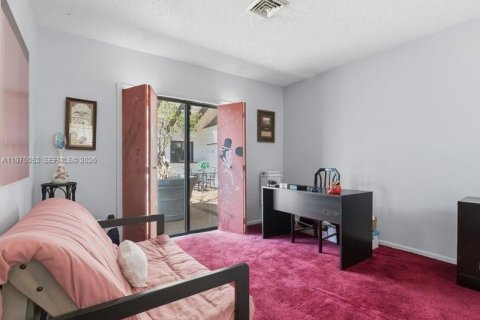 Villa ou maison à vendre à Plantation, Floride: 5 chambres, 413.97 m2 № 2042737 - photo 13