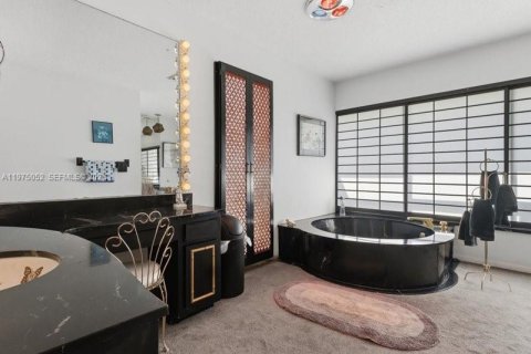 Villa ou maison à vendre à Plantation, Floride: 5 chambres, 413.97 m2 № 2042737 - photo 18