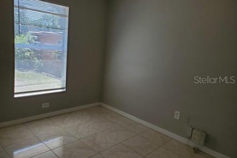 House in Tampa, Florida 3 bedrooms, 111.48 sq.m. № 1823049 - photo 15
