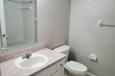House in Tampa, Florida 3 bedrooms, 111.48 sq.m. № 1823049 - photo 9