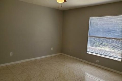 House in Tampa, Florida 3 bedrooms, 111.48 sq.m. № 1823049 - photo 11