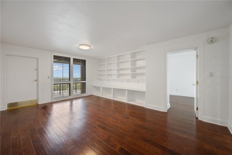 Condo in Tampa, Florida, 3 bedrooms  № 1837357 - photo 26