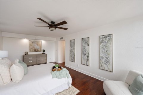 Condo in Tampa, Florida, 3 bedrooms  № 1837357 - photo 22