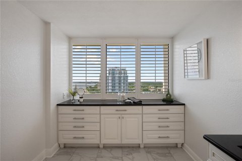 Condo in Tampa, Florida, 3 bedrooms  № 1837357 - photo 24
