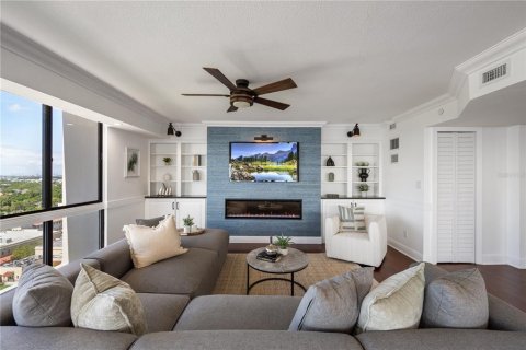 Condo in Tampa, Florida, 3 bedrooms  № 1837357 - photo 8