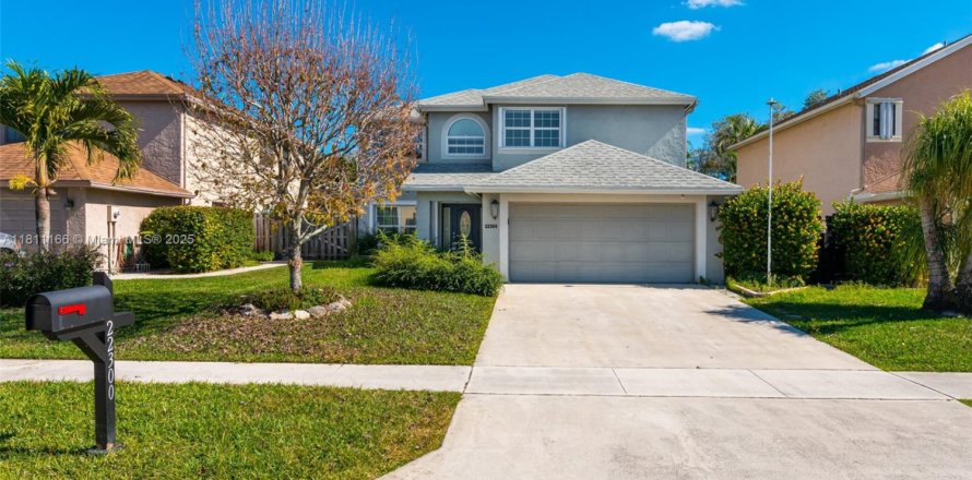 House in Boca Raton, Florida 4 bedrooms, 212.19 sq.m. № 1756647