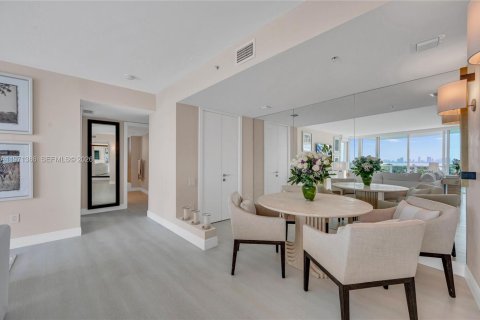 Condo in Miami Beach, Florida, 3 bedrooms  № 2040319 - photo 5