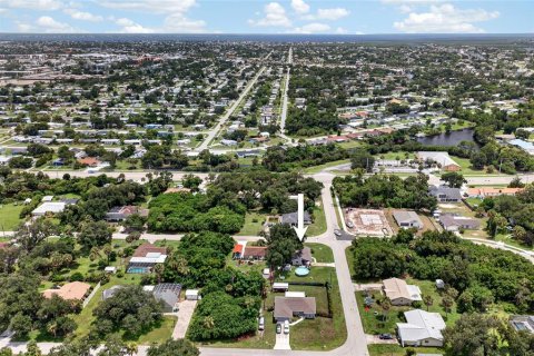 Villa ou maison à vendre à Port Charlotte, Floride: 2 chambres, 95.22 m2 № 2210085 - photo 17