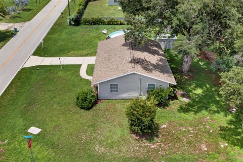 Villa ou maison à vendre à Port Charlotte, Floride: 2 chambres, 95.22 m2 № 2210085 - photo 20