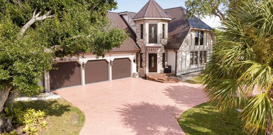 Villa ou maison à Punta Gorda, Floride 3 chambres, 348.38 m2 № 2324539
