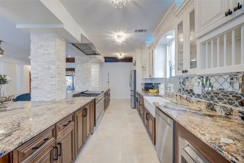 Villa ou maison à vendre à Punta Gorda, Floride: 3 chambres, 348.38 m2 № 2324539 - photo 9