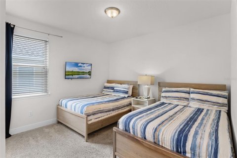 Casa en venta en Kissimmee, Florida, 8 dormitorios, 316.98 m2 № 1908104 - foto 30