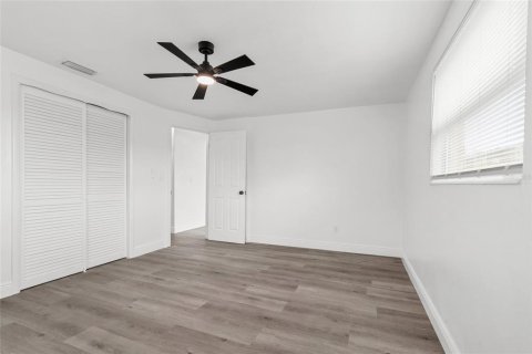 Villa ou maison à vendre à New Port Richey, Floride: 3 chambres, 107.02 m2 № 2196842 - photo 22