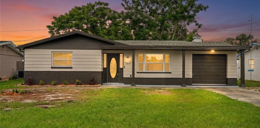 Villa ou maison à New Port Richey, Floride 3 chambres, 107.02 m2 № 2196842