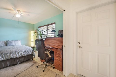 Condo in Delray Beach, Florida, 2 bedrooms  № 2172867 - photo 10