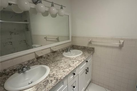 Appartement à louer à Holmes Beach, Floride: 3 chambres, 191.47 m2 № 2383922 - photo 11