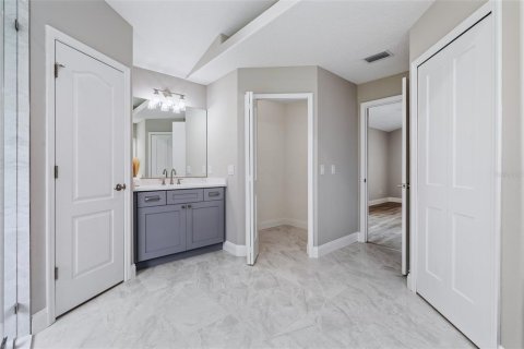 House in Ormond Beach, Florida 4 bedrooms, 214.51 sq.m. № 1866580 - photo 21