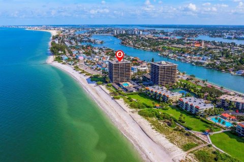 Copropriété à louer à Treasure Island, Floride: 2 chambres, 132.85 m2 № 2166093 - photo 2