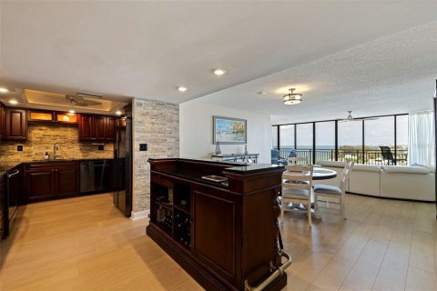 Copropriété à louer à Treasure Island, Floride: 2 chambres, 132.85 m2 № 2166093 - photo 18
