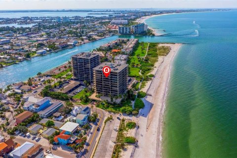 Copropriété à louer à Treasure Island, Floride: 2 chambres, 132.85 m2 № 2166093 - photo 3