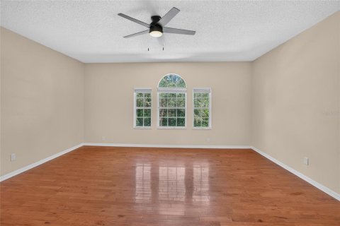 Villa ou maison à vendre à Tampa, Floride: 4 chambres, 229.47 m2 № 2399272 - photo 27