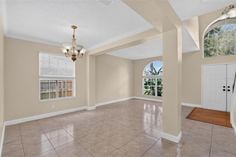 Villa ou maison à vendre à Tampa, Floride: 4 chambres, 229.47 m2 № 2399272 - photo 8