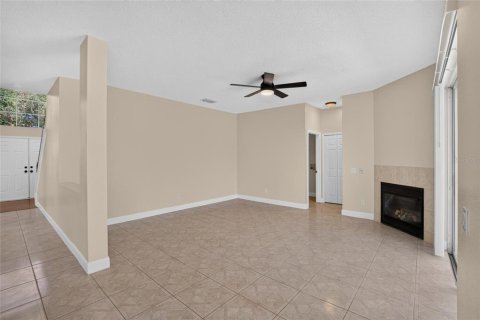 Villa ou maison à vendre à Tampa, Floride: 4 chambres, 229.47 m2 № 2399272 - photo 11
