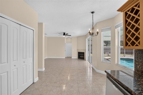 Villa ou maison à vendre à Tampa, Floride: 4 chambres, 229.47 m2 № 2399272 - photo 16