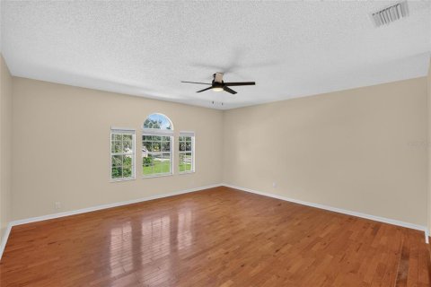 Villa ou maison à vendre à Tampa, Floride: 4 chambres, 229.47 m2 № 2399272 - photo 25