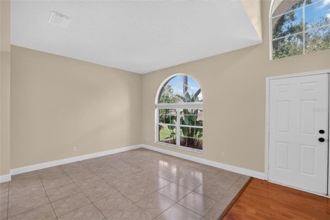 Villa ou maison à vendre à Tampa, Floride: 4 chambres, 229.47 m2 № 2399272 - photo 6