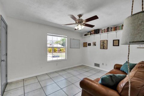 House in Port Orange, Florida 5 bedrooms, 200.3 sq.m. № 1590012 - photo 27