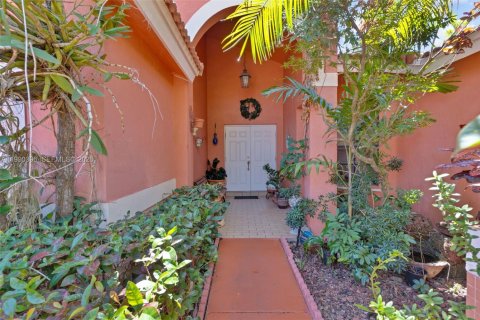 Casa en Miami, Florida 4 dormitorios, 191.38 m2 № 2057898