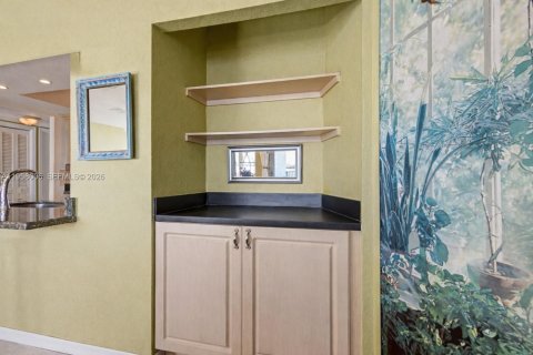 Купить кондоминиум в Норт-Майами, Флорида 1 спальня, 77.2м2, № 2025223 - фото 7