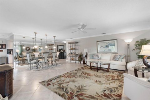 Copropriété à vendre à Sun City Center, Floride: 2 chambres, 169.92 m2 № 2390864 - photo 9