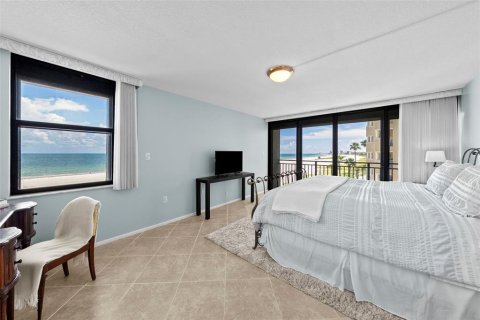 Condo in Clearwater, Florida, 2 bedrooms  № 1885727 - photo 14