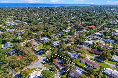 Casa en venta en Palmetto Bay, Florida, 3 dormitorios, 172.8 m2 № 1983059 - foto 18