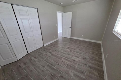 Apartamento en alquiler en Zephyrhills, Florida, 2 dormitorios, 107.02 m2 № 2107468 - foto 16